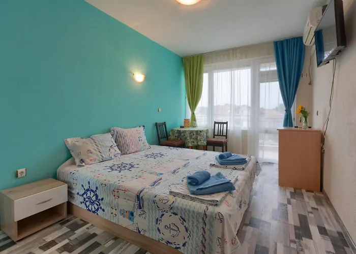 Kazlarov Guest House