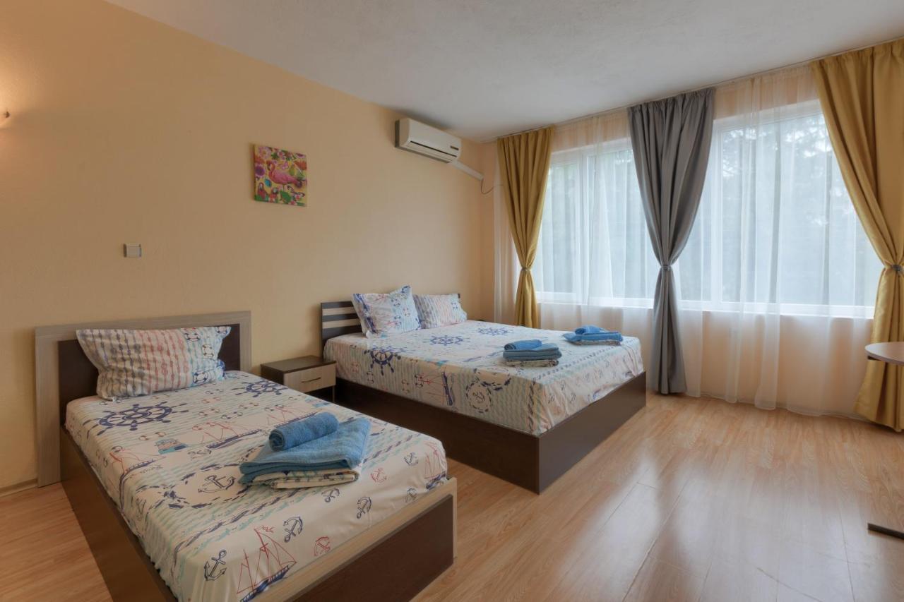 Kazlarov Kiten (Burgas)